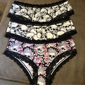Morvia 3pk lace trim goth Emo Skaters panties M skulls & Flowers Underwear New
